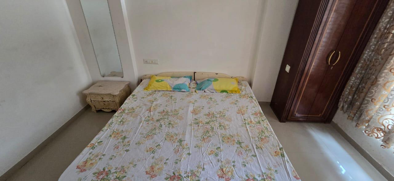 Fully Furnished 3 BHK Flat for Rent in South Bopal – Prime Location!-2