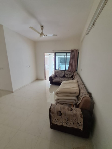 Stunning Furnished 2 BHK Flat Near Sayona Circle – Prime Location!-15