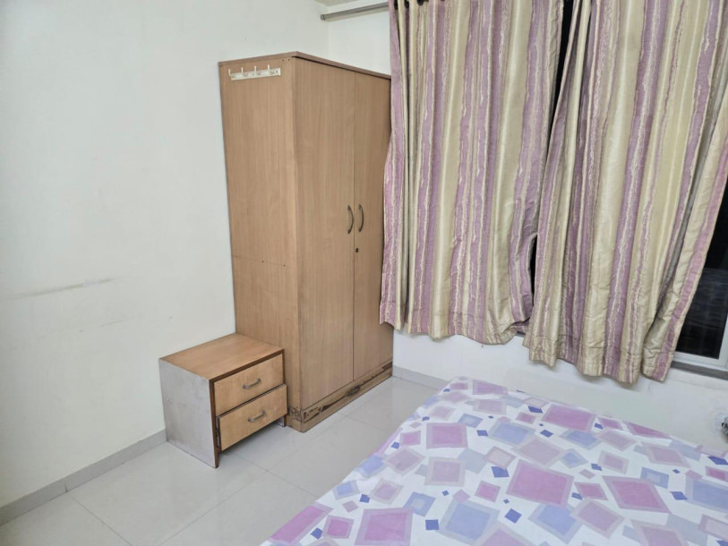 Spacious 3 BHK Furnished Flat for Rent in Satyamev Vista – Prime Location!-10