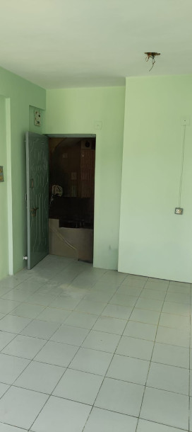 Affordable 2 BHK Flat for Rent on KK Nagar Road, Ghatlodiya – 3rd Floor!-6