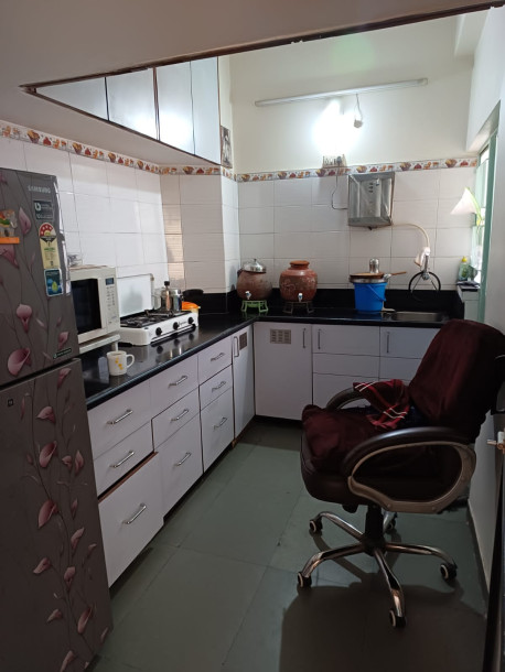 Fully Furnished 2 BHK Flat for Rent on KK Nagar Road, Ghatlodiya – Bachelor Friendly!-5