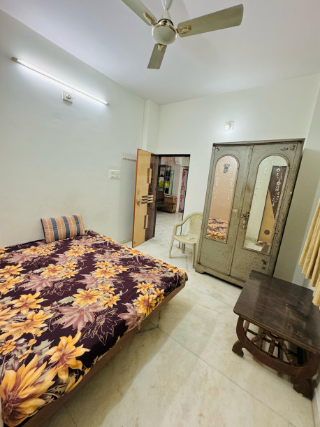 Spacious 3 BHK for Rent in Premchandnagar, Bodakdev – Prime Location!-9