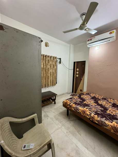 Spacious 3 BHK for Rent in Premchandnagar, Bodakdev – Prime Location!-5