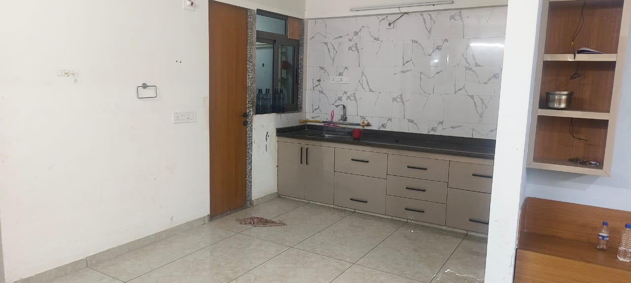 Spacious 3 BHK Apartment for Rent in Zundal – Affordable & Convenient!-6